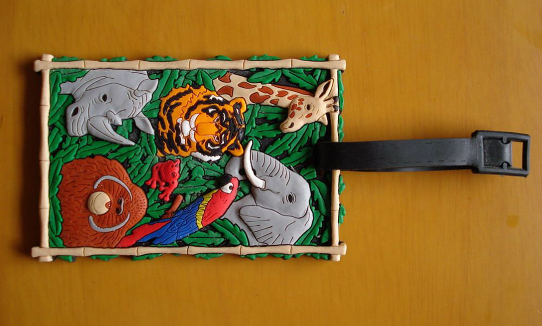 神农架博尼箱包CMS网站开发案例